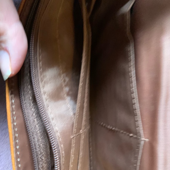 Wallet - Picture 3 of 3